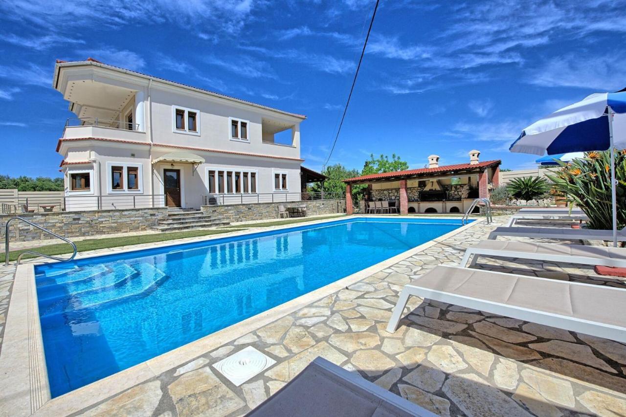 Acharavi Beach Villa By Posarellivillas Exterior foto