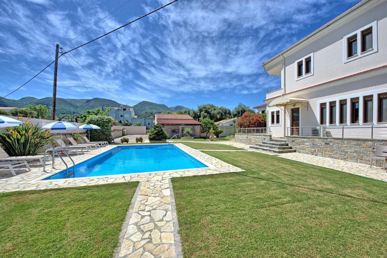 Acharavi Beach Villa By Posarellivillas Exterior foto
